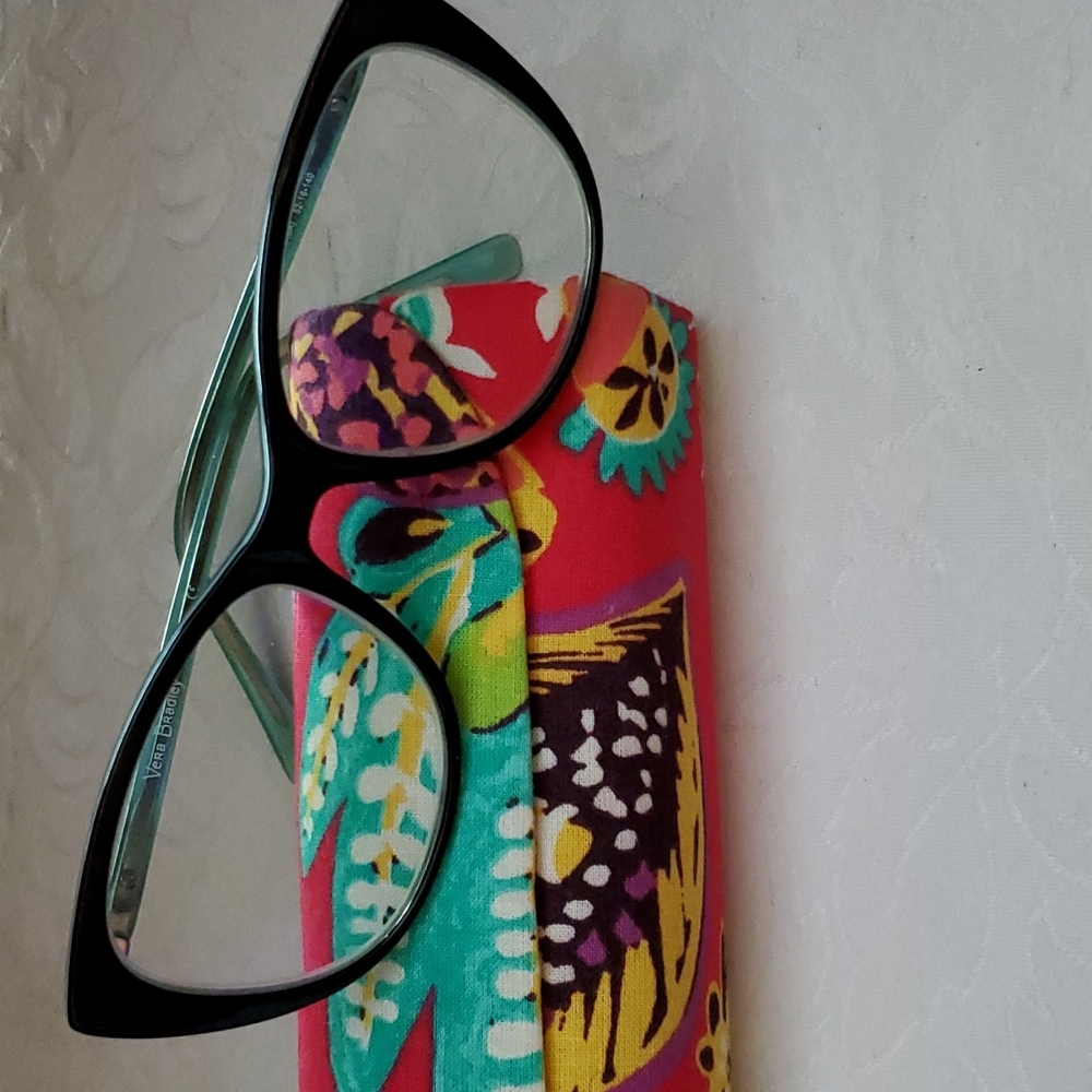Vera Bradley teal/ black glasses